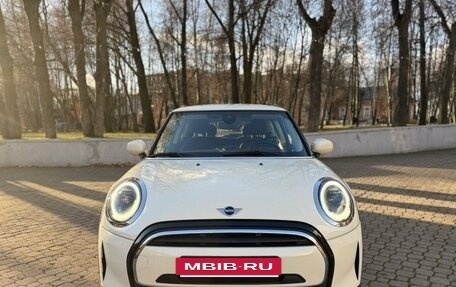 MINI Hatch, 2021 год, 2 400 000 рублей, 8 фотография