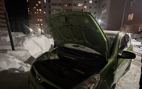 Hyundai i20 IB рестайлинг, 2010 год, 600 000 рублей, 10 фотография