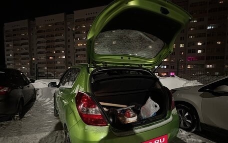 Hyundai i20 IB рестайлинг, 2010 год, 600 000 рублей, 15 фотография