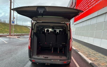 Ford Tourneo Custom I рестайлинг, 2017 год, 1 999 000 рублей, 11 фотография