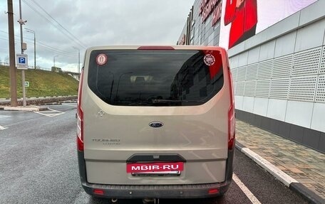 Ford Tourneo Custom I рестайлинг, 2017 год, 1 999 000 рублей, 7 фотография