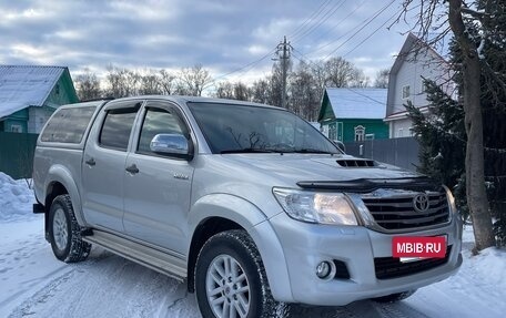 Toyota Hilux VII, 2014 год, 2 600 000 рублей, 2 фотография