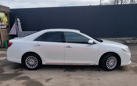 Toyota Camry, 2014 год, 2 150 000 рублей, 4 фотография