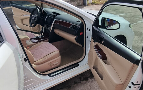 Toyota Camry, 2014 год, 2 150 000 рублей, 10 фотография