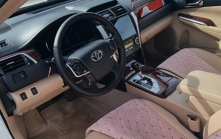 Toyota Camry, 2014 год, 2 150 000 рублей, 8 фотография