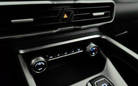 Geely Coolray I, 2021 год, 1 798 000 рублей, 15 фотография