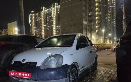 Toyota Vitz, 2000 год, 250 000 рублей, 3 фотография