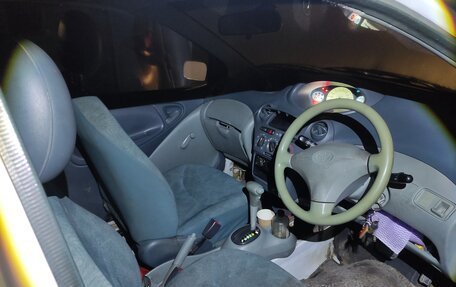 Toyota Vitz, 2000 год, 250 000 рублей, 8 фотография