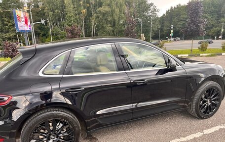 Porsche Macan I рестайлинг, 2015 год, 3 500 000 рублей, 9 фотография