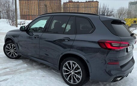BMW X5, 2021 год, 8 900 000 рублей, 3 фотография