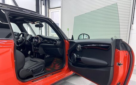 MINI Hatch, 2018 год, 2 590 000 рублей, 16 фотография