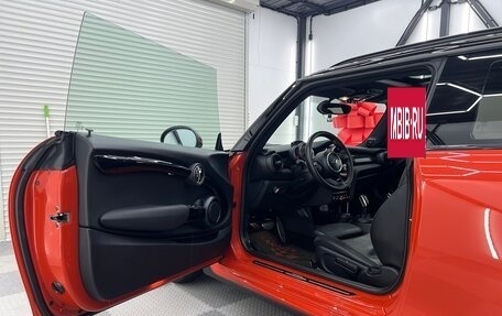 MINI Hatch, 2018 год, 2 590 000 рублей, 19 фотография