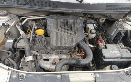 Renault Sandero II рестайлинг, 2019 год, 975 000 рублей, 7 фотография