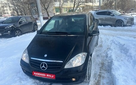 Mercedes-Benz A-Класс, 2009 год, 675 000 рублей, 1 фотография