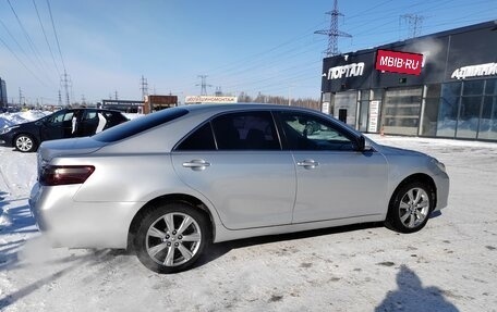 Toyota Camry, 2010 год, 1 070 000 рублей, 5 фотография