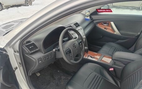 Toyota Camry, 2010 год, 1 070 000 рублей, 15 фотография