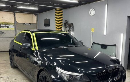 BMW 5 серия, 2008 год, 950 000 рублей, 2 фотография