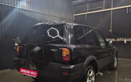 Toyota RAV4, 1997 год, 300 000 рублей, 2 фотография