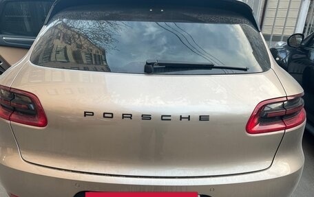 Porsche Macan I рестайлинг, 2016 год, 2 970 000 рублей, 4 фотография