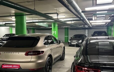Porsche Macan I рестайлинг, 2016 год, 2 970 000 рублей, 3 фотография