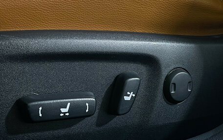 Toyota Camry, 2017 год, 2 247 000 рублей, 15 фотография