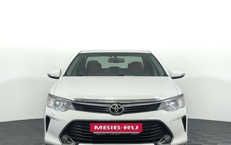 Toyota Camry, 2017 год, 2 247 000 рублей, 2 фотография