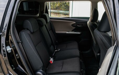 Toyota Wish II, 2010 год, 1 599 000 рублей, 12 фотография