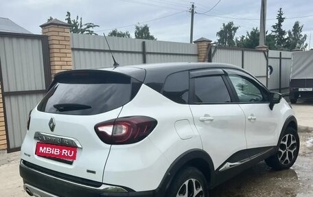 Renault Kaptur I рестайлинг, 2017 год, 1 100 000 рублей, 4 фотография