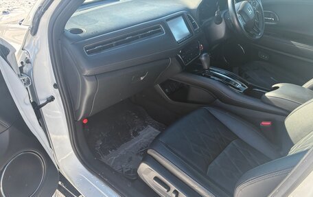 Honda Vezel, 2019 год, 1 500 000 рублей, 9 фотография