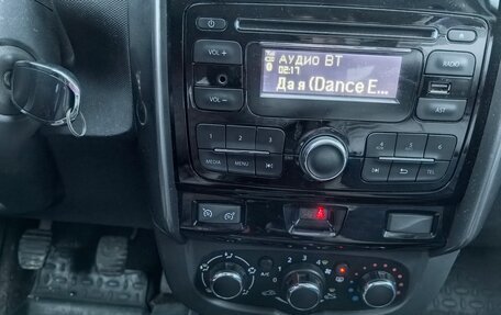 Renault Duster I рестайлинг, 2016 год, 1 350 000 рублей, 9 фотография