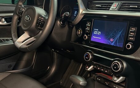 KIA Rio IV, 2021 год, 1 750 000 рублей, 11 фотография