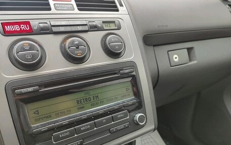 Volkswagen Touran III, 2008 год, 599 000 рублей, 8 фотография