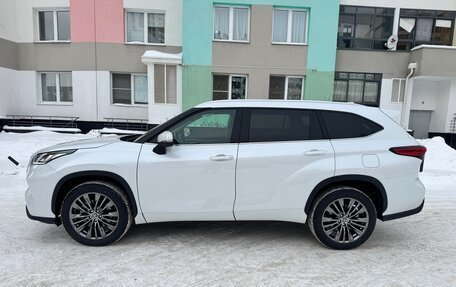 Toyota Highlander, 2026 год, 5 500 000 рублей, 5 фотография