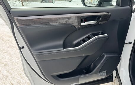 Toyota Highlander, 2026 год, 5 500 000 рублей, 23 фотография