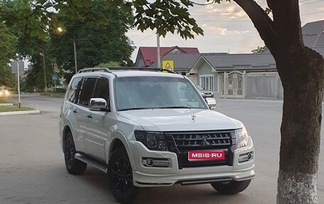 Mitsubishi Pajero IV, 2019 год, 4 000 000 рублей, 1 фотография