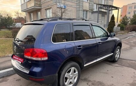 Volkswagen Touareg III, 2005 год, 3 фотография