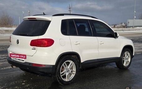 Volkswagen Tiguan I, 2011 год, 800 000 рублей, 6 фотография