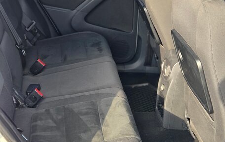 Volkswagen Tiguan I, 2011 год, 800 000 рублей, 16 фотография