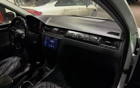 Skoda Rapid I, 2018 год, 720 000 рублей, 11 фотография