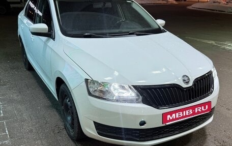 Skoda Rapid I, 2018 год, 720 000 рублей, 3 фотография