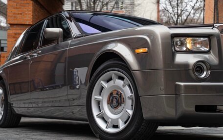 Rolls-Royce Phantom VII рестайлинг, 2008 год, 9 500 000 рублей, 3 фотография