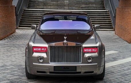 Rolls-Royce Phantom VII рестайлинг, 2008 год, 9 500 000 рублей, 2 фотография