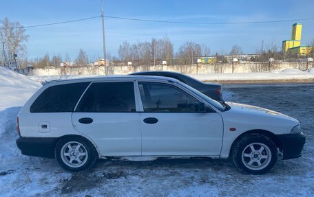 Mitsubishi Libero I рестайлинг, 1999 год, 110 000 рублей, 2 фотография