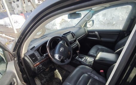 Toyota Land Cruiser 200, 2008 год, 11 фотография