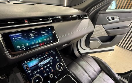 Land Rover Range Rover Velar I, 2017 год, 4 600 000 рублей, 10 фотография