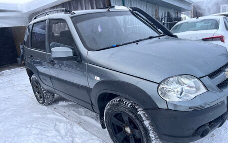 Chevrolet Niva I рестайлинг, 2013 год, 420 000 рублей, 4 фотография