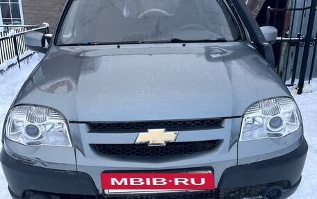 Chevrolet Niva I рестайлинг, 2013 год, 420 000 рублей, 5 фотография