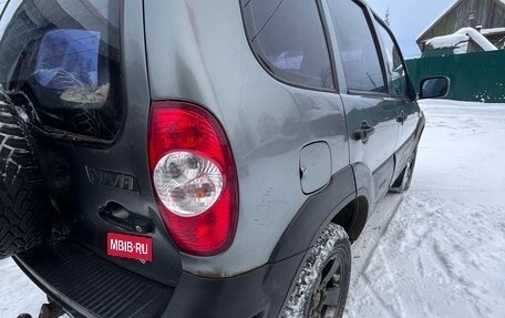 Chevrolet Niva I рестайлинг, 2013 год, 420 000 рублей, 3 фотография