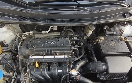 Hyundai Solaris II рестайлинг, 2015 год, 585 000 рублей, 14 фотография