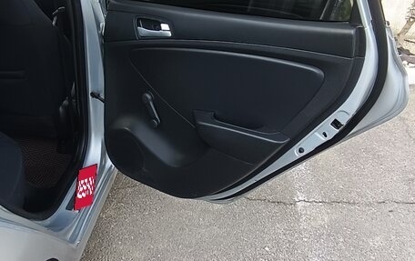 Hyundai Solaris II рестайлинг, 2015 год, 585 000 рублей, 29 фотография